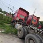 Logistics Transportation Sinotruk Howo 6x4 Cng Tractor Truck with and Rich