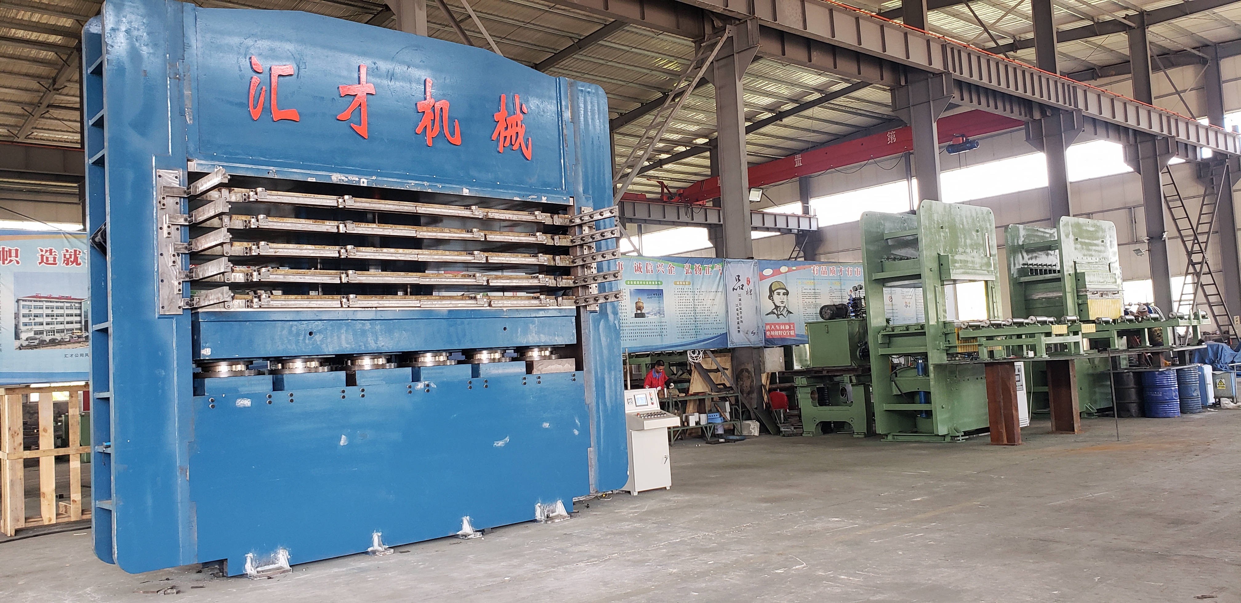 Solid Tire Press Machine XLB-D Y 1200*1200 to Meet Different Customer's Demands