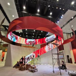 China 2.6mm 4.81mm Indoor LED Screen Rental Background Video Wall Panel factory