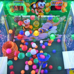 Honey Bee Ticket Redemption Arcade Machines With 12 Months Warranty