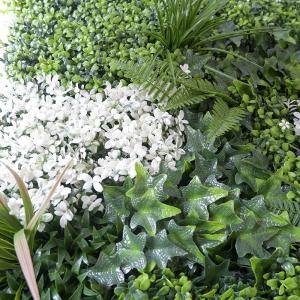 China Waterproof 42cm Faux Vertical Garden Wall Landscaping factory