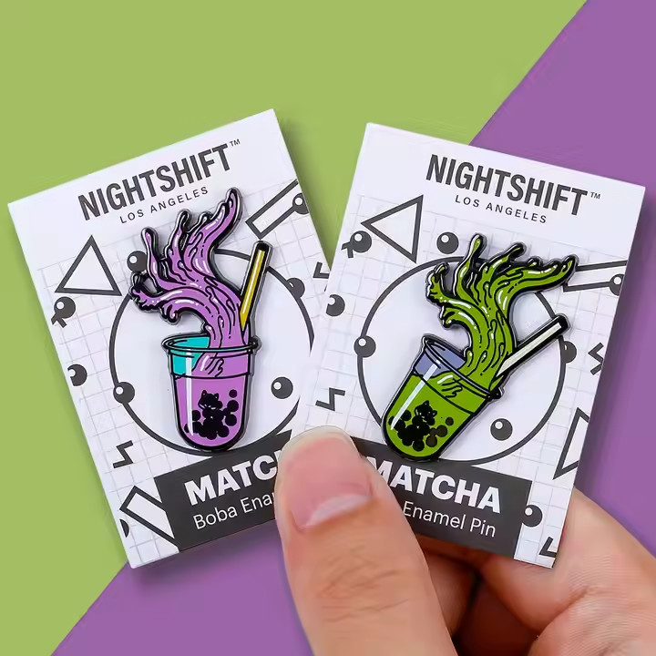 China Backing Card Funny Cute Design Hard Soft Enameled Metal Wholesale Lapel Pins Badges Anime Custom Cartoon Enamel Pins factory