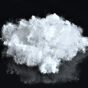 China Short Cut Polyester Staple Fiber White Color For High End Padding factory