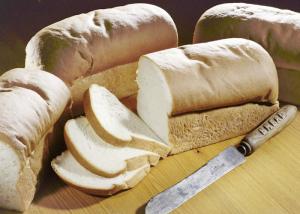 China Food Grade Halal Bread Bakery Emulsifiers E471 With 60% Monoglyceride factory