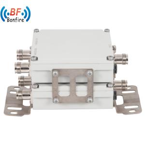 China Dual-Band Low Pim Combiner 617-2690MHz 3300-3800MHz 4.3-10-F DIN-F Red Indoor/Outdoor IP65 factory