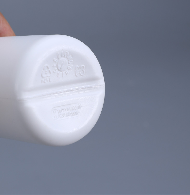 Portable 50ML HDPE Fluorinated Round Bottle for Agricultural Medicine Distribution