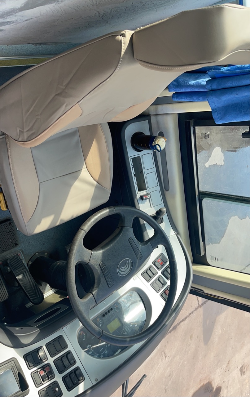 Left Hand Drive Second Hand Buses Manual Transmission Euro 4 Emission Standard Promotion