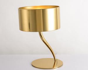China Nordic minimalist table lamps bedroom bedside lamps creative electroplated decorative table lamps factory