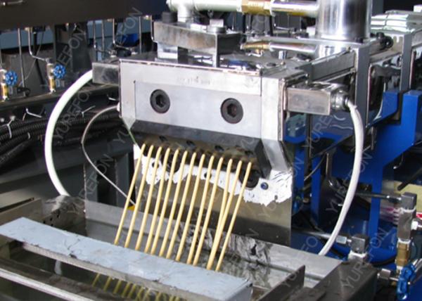 Waste plastic pelletizing machine, parrallel twin-screw type can process variety