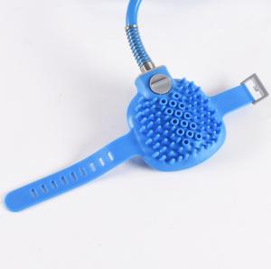 China Customized Pet Hair Remover Glove Brush Lightweight Portable Dog Shower factory