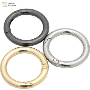 China Metal Snap Hooks Clip Buckle Spring O Rings For Keychains Bag Purse Handbag factory