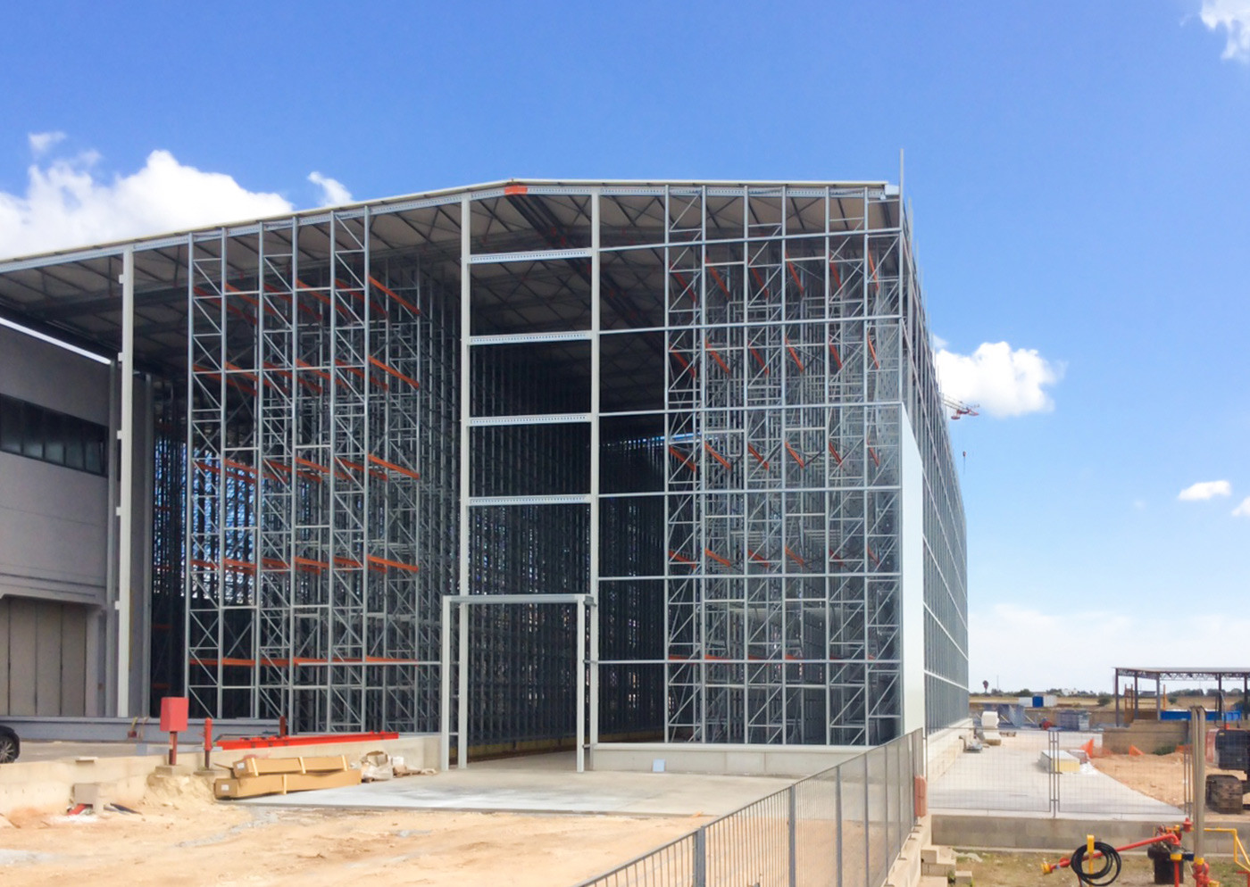 Industrial Prefabricated Customized Steel Structure Engineered Building
