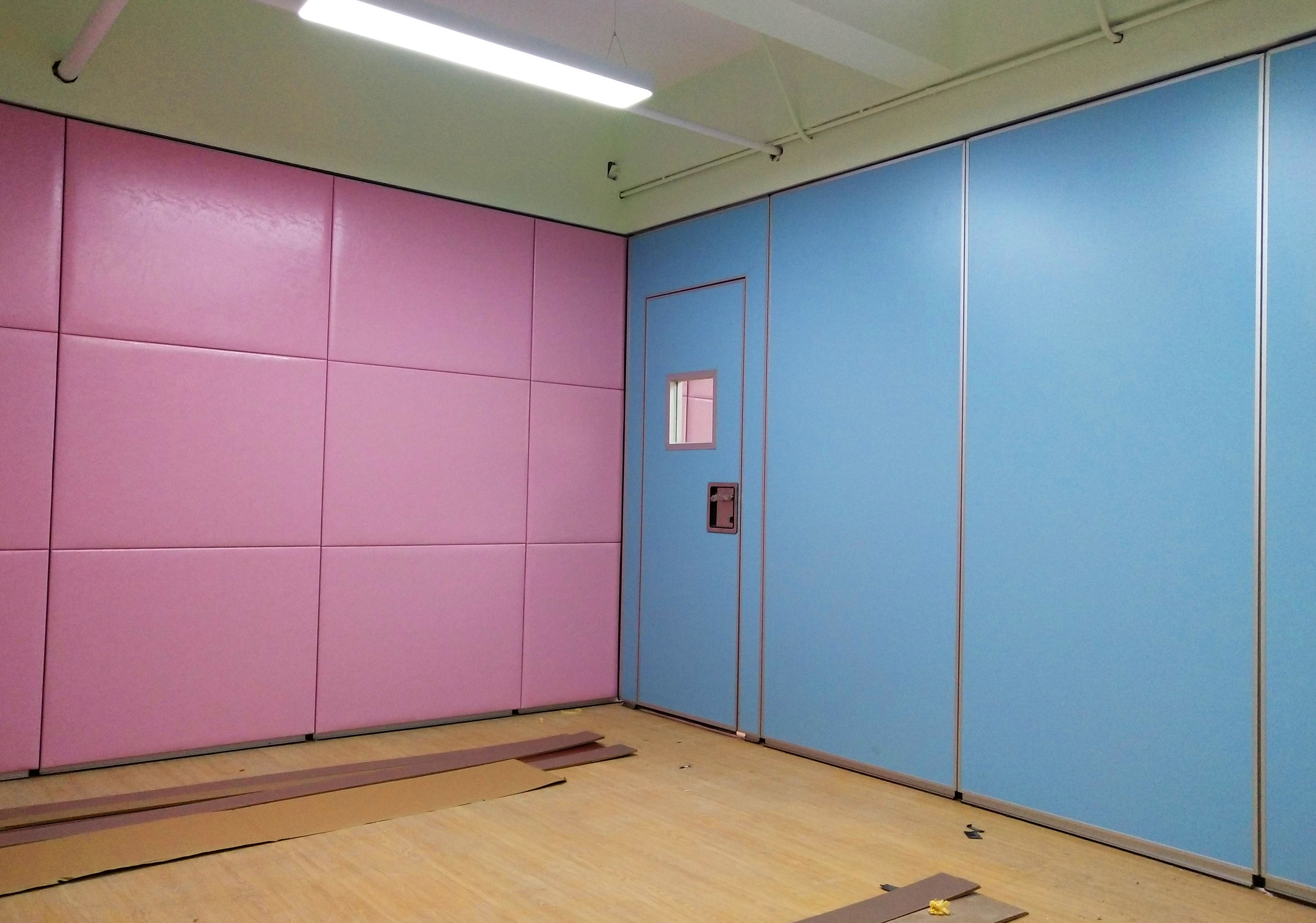 Restaurant Flexible Mobile Partition Wall For Art Gallery 4000 Meter Height