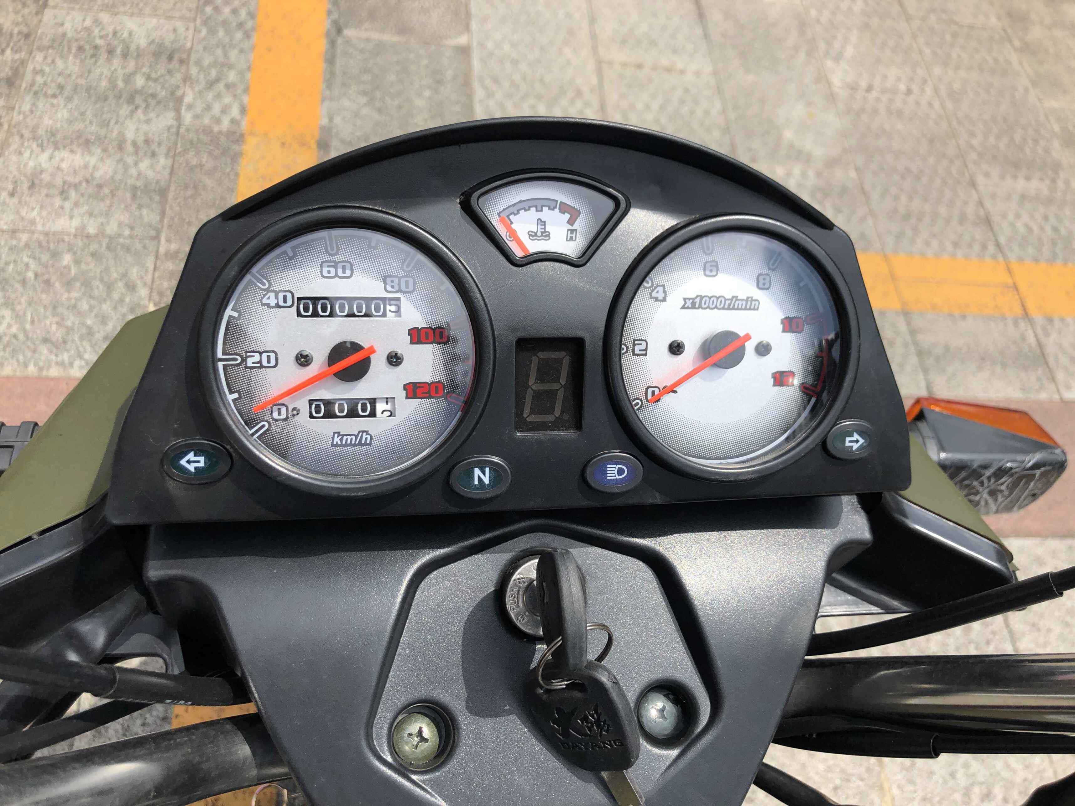 Customized Power Wheels 200CC/250CC/300CC 3 Wheels Motorcycle Tricycle with Green Body