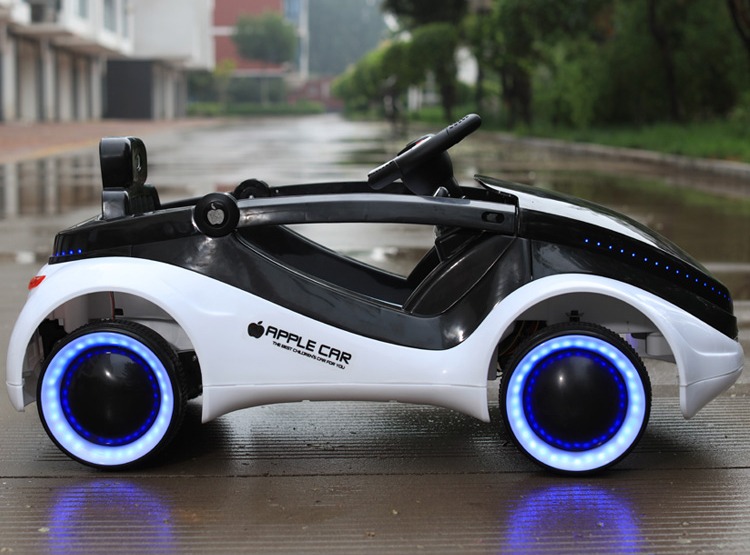 Children's Electric Ride On Car with Remote Control Music and Lights Plastic 380*2 Motor
