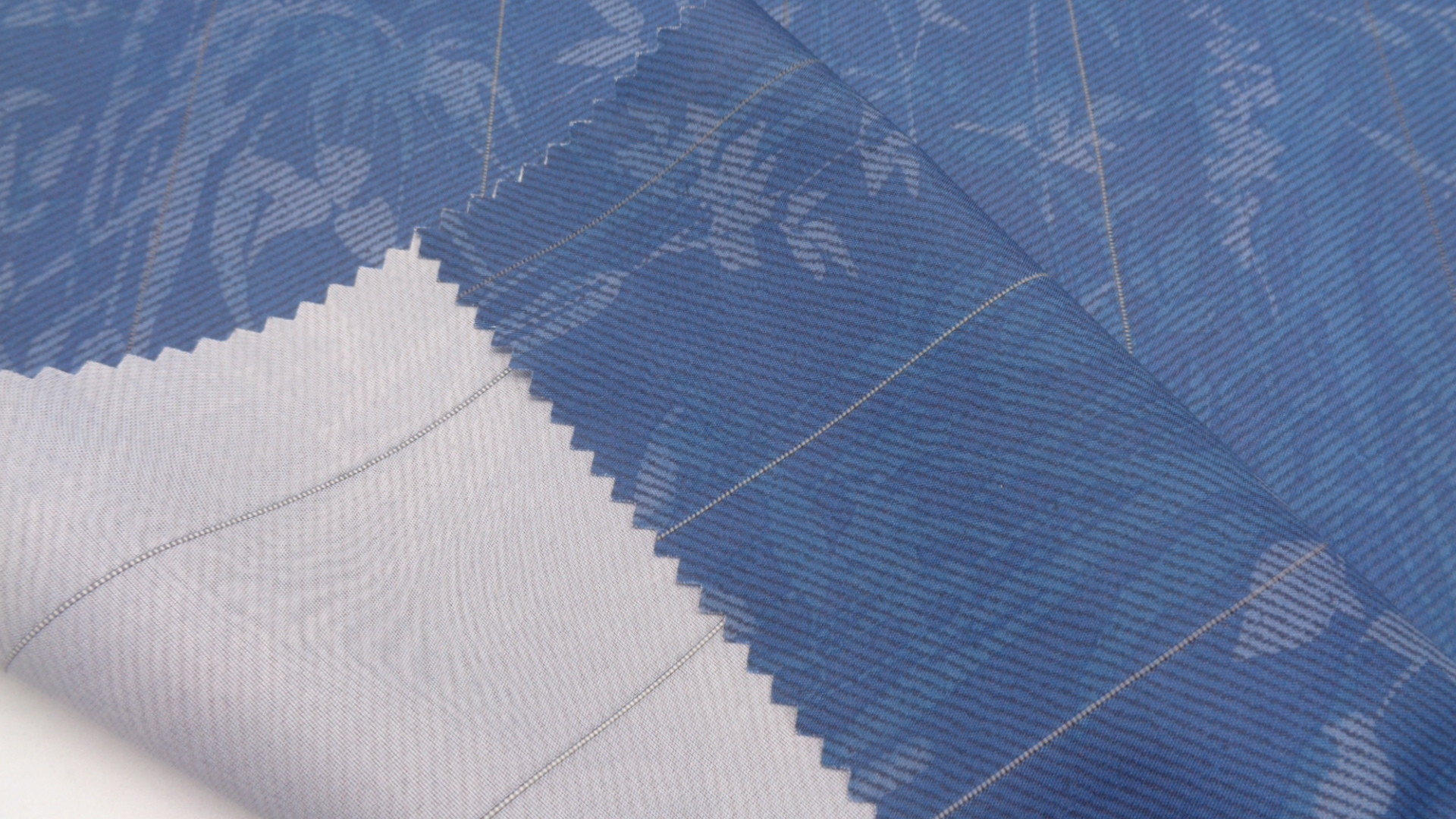 Digital Printed Woven Plain 98 G Outdoor Jacket Fabric 150Cm 100% Polyester