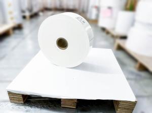 China Self Adhesive BOPP Roll Labels , Clear Glossy Label Paper 25μ Face Thickness factory