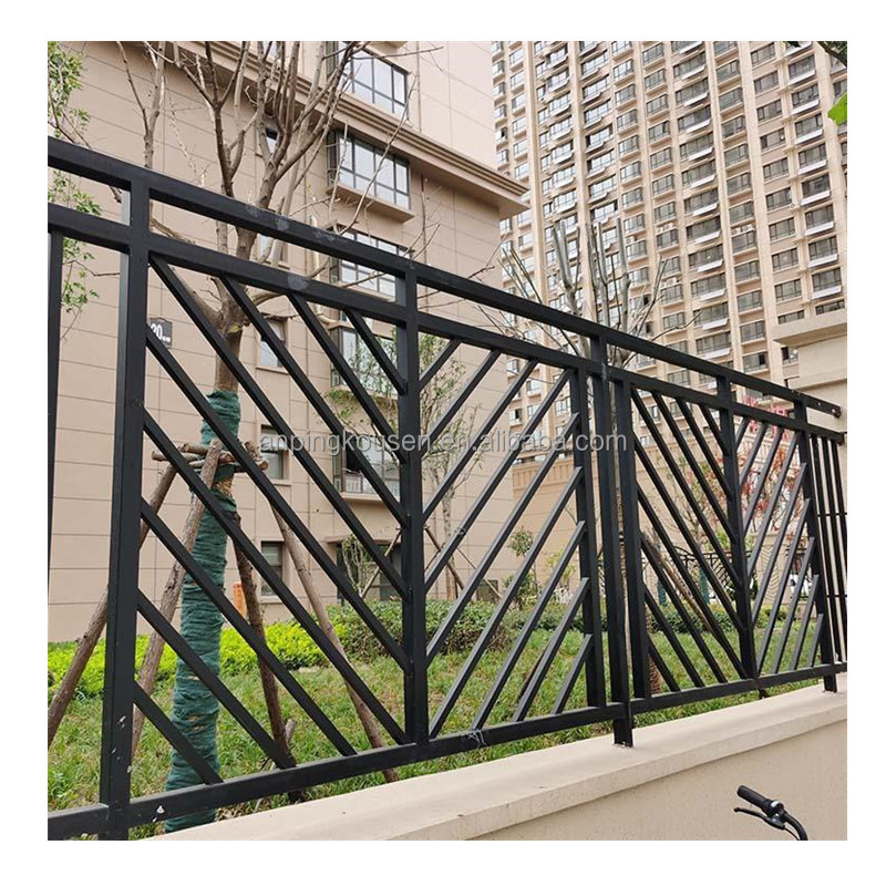 Waterproof Field Fence Modern Stylish Iron Metal Fence for Outdoor Security and Style