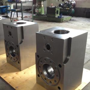 China Alloy Steel Mud Pump Parts Fluid End Modules For F-500 Hydraulic Cylinder factory