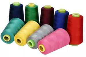 China 30S/3 100% Dyed Polyester Spun Sewing Thread For Geotectile Garment Accessories factory