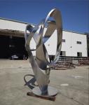 2.5 Meter Height Stainless Steel Large Garden Sculpture For Plaza Decoration