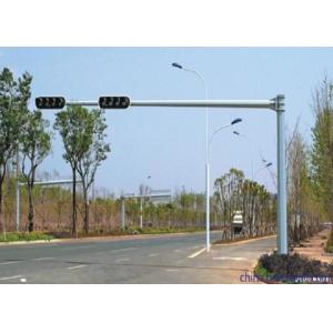 6500mm Height Galvanized Traffic Light Pole Columns Single Bracket For