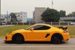 Glossy Metallic Yellow Car Wrap Removable UV Resistant Vinyl Wrap