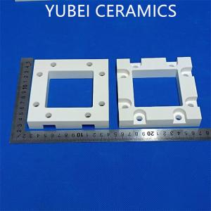 China 15-20 KV/Mm Aluminum Oxide Ceramic 9 Mohs With Good Thermal Shock Resistance factory