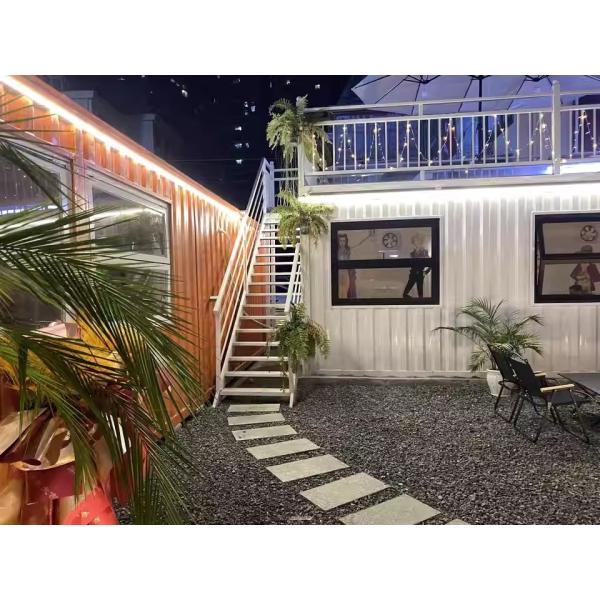 China Powder coated casement windows with swing open style and WEHAG hardware for modern villa with easy installation and 5- factory