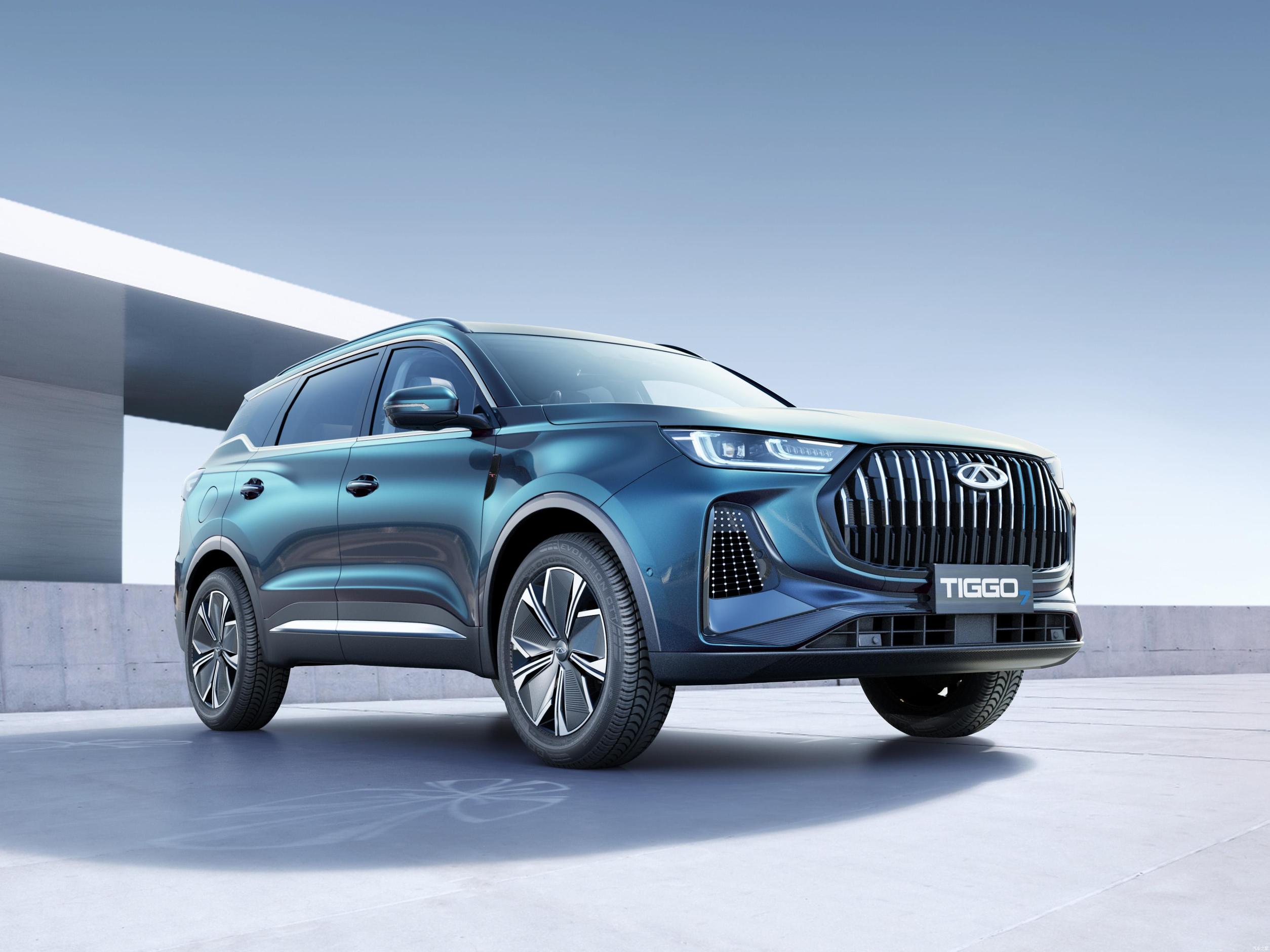 Chery Tiggo 7 PLUS PHEV Left Hand Drive Electric SUV with Ternary Lithium Battery 5-Door 5-Seat SUV