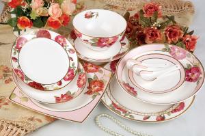China 56pcs fine bone china dinner set factory