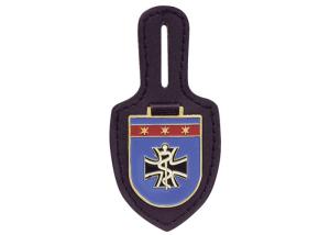 China Promotional Gift 3D Leather Pocket Badge, Fashionable Key Ring with Gold Plating factory