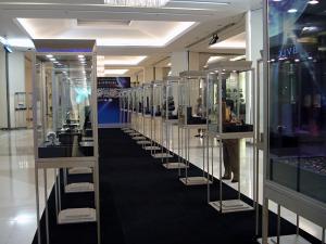 China acrylic watch display factory