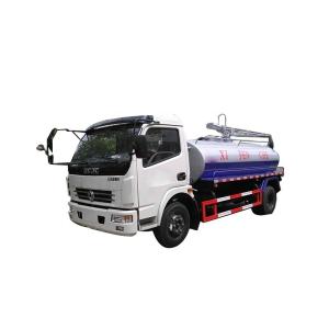China 110 Kw Euro 4 Diesel Mini Vacuum Sewage Suction Truck for Manual Sewage Disposal factory