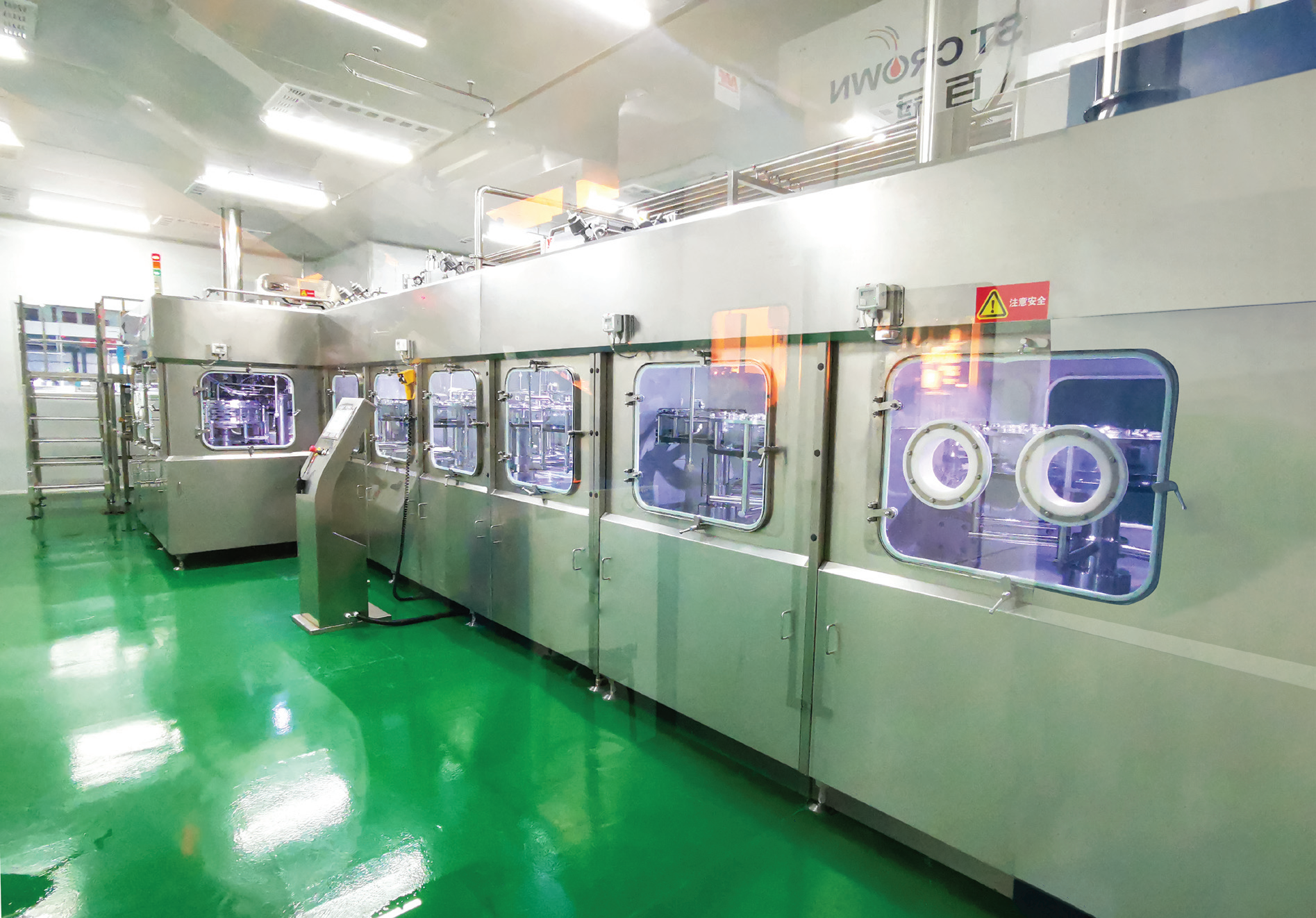 PET Bottled Water Blowing Flling and Capping Combi-block Machine Unleash the