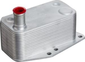 China High Durability Bmw E90 Oil Cooler , Diesel Engine Oil Cooler 11427787698 factory