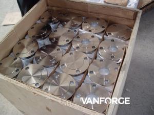 China ASTM A182 ASME B16.5 150LBS forged SS blind flange High Precision Anti Corrosion factory