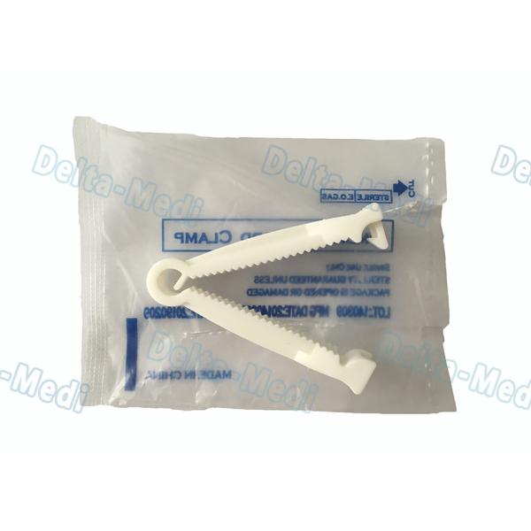 White 5.0cm High Efficient Disposable Umbilical Cord Clamp Smooth Surface In PE Bag
