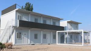 China Zontop Container House Custom Roof Stairs Luxury Prefabricated Houses Container Homes Prefab Houses factory