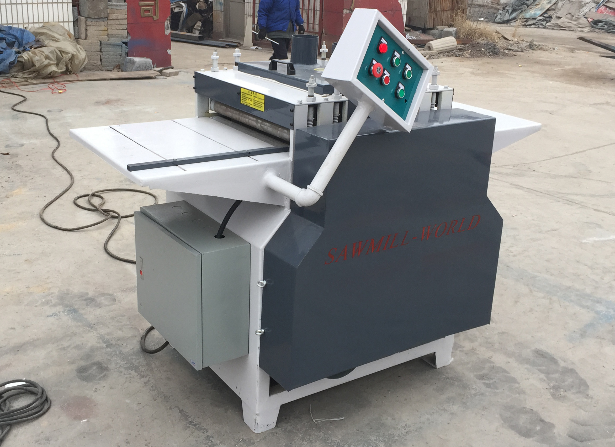 New design woodworking edger board edger saw machine multiple blades ripsaw mill