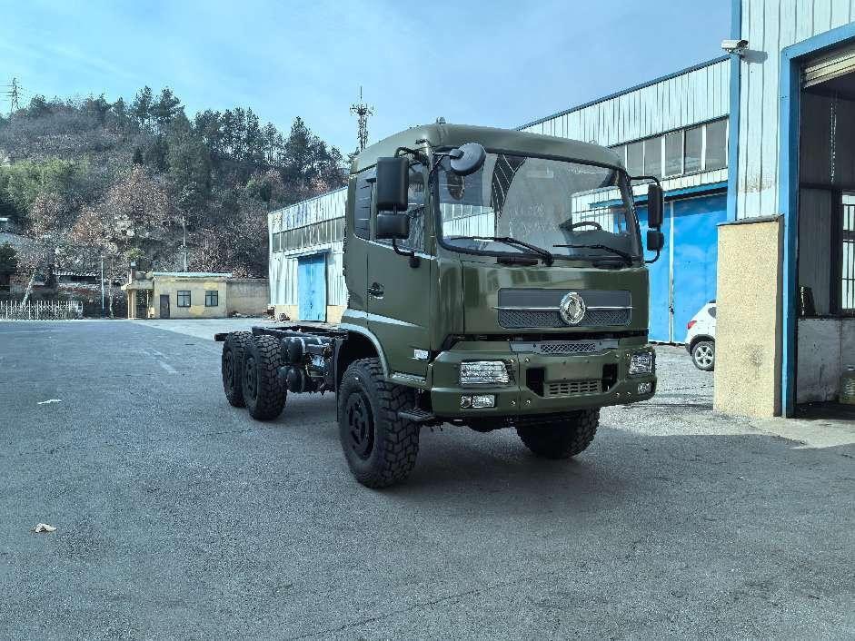 6×6 Cargo Truck Dongfeng New Lorry Truck Off Road Tires SIngle Cabin Cummins Engine Use In Africa