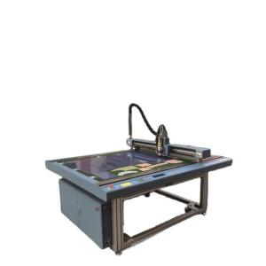 China Blue Frame Silver Case Garment Template Cutting Machine for Garment and Paper Box factory