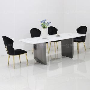 China Arc White Luxury Marble Dining Table With Brushed Black Legs factory