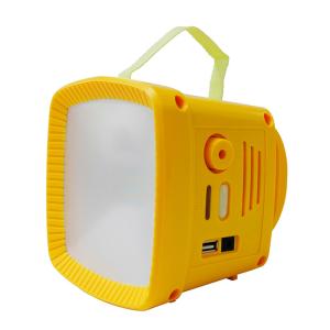 China 100H Working Solar Power LED Lantern 4400mAh Led Solar Emergency Light factory