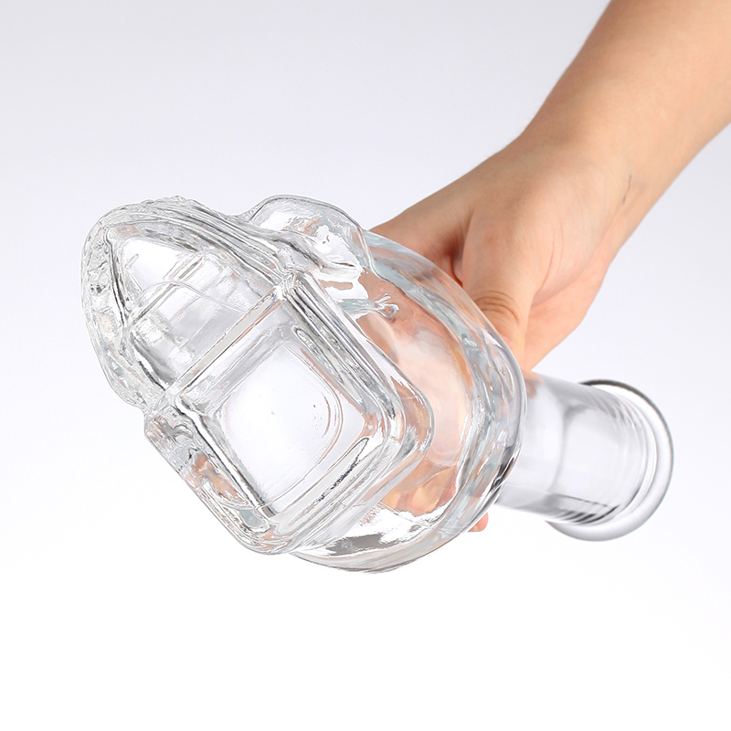 Glass Collar 300ml/500ml Longneck Skull Wine Bottle for Decorative in Colors Request