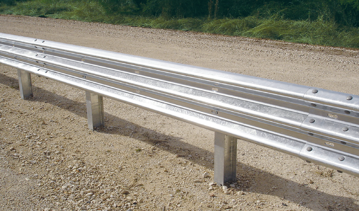 Highway Guardrail With Post And Spacer Made of Q345 Strip Steels for Singapore Market
