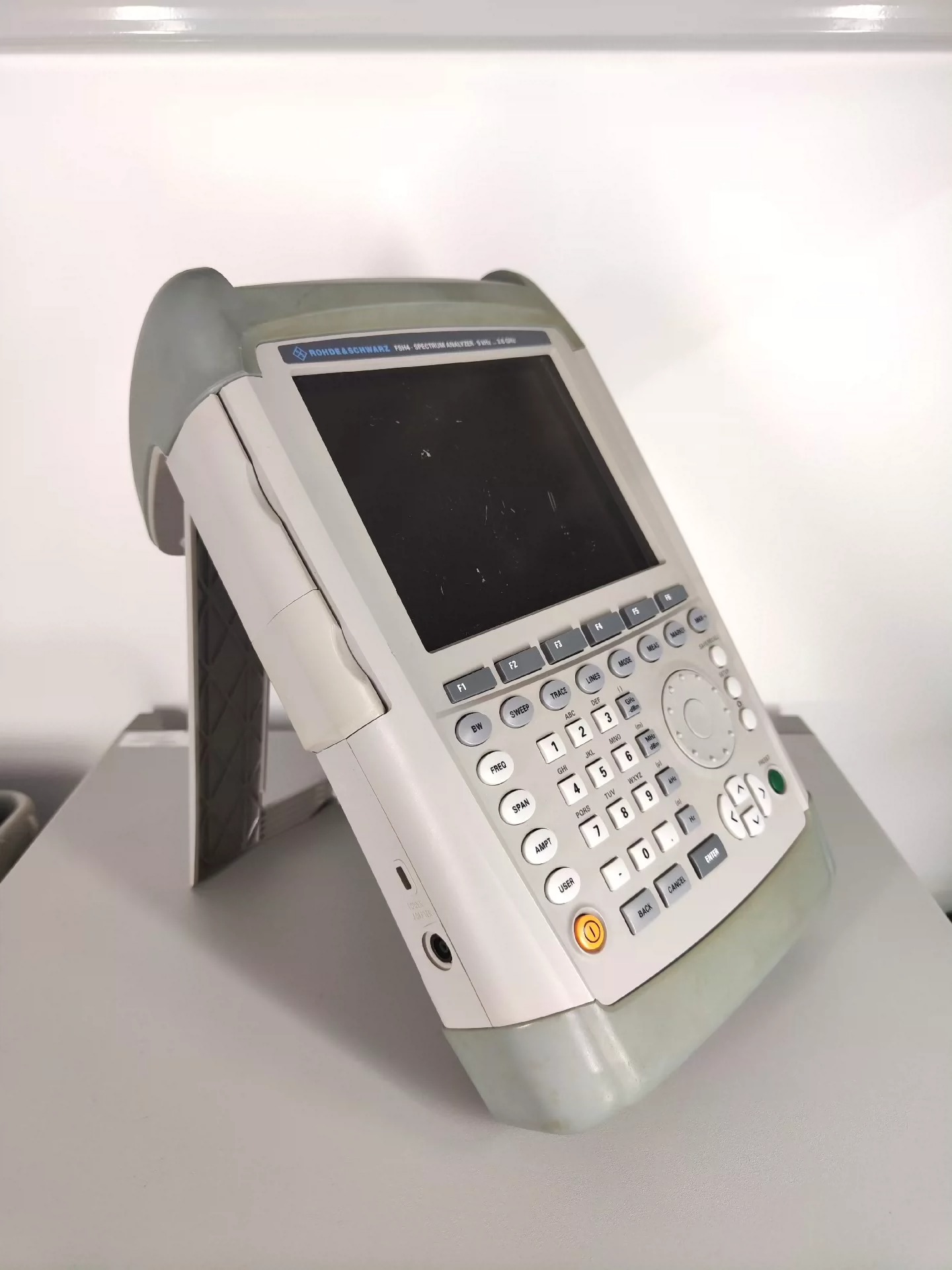 Rohde & Schwarz R&S FSH4 Handheld RF Spectrum Analyzer 3.6 GHz