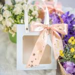 Transparent Window Bag Cardboard Gift Packaging Box With Handle