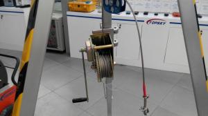 China Earthquake Rescue Equipment Rescue Tripod 16.5kg Weight 200kg Loading factory