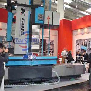 Precision Turret Milling Machine Economical Boring Machine With Milling Chuck